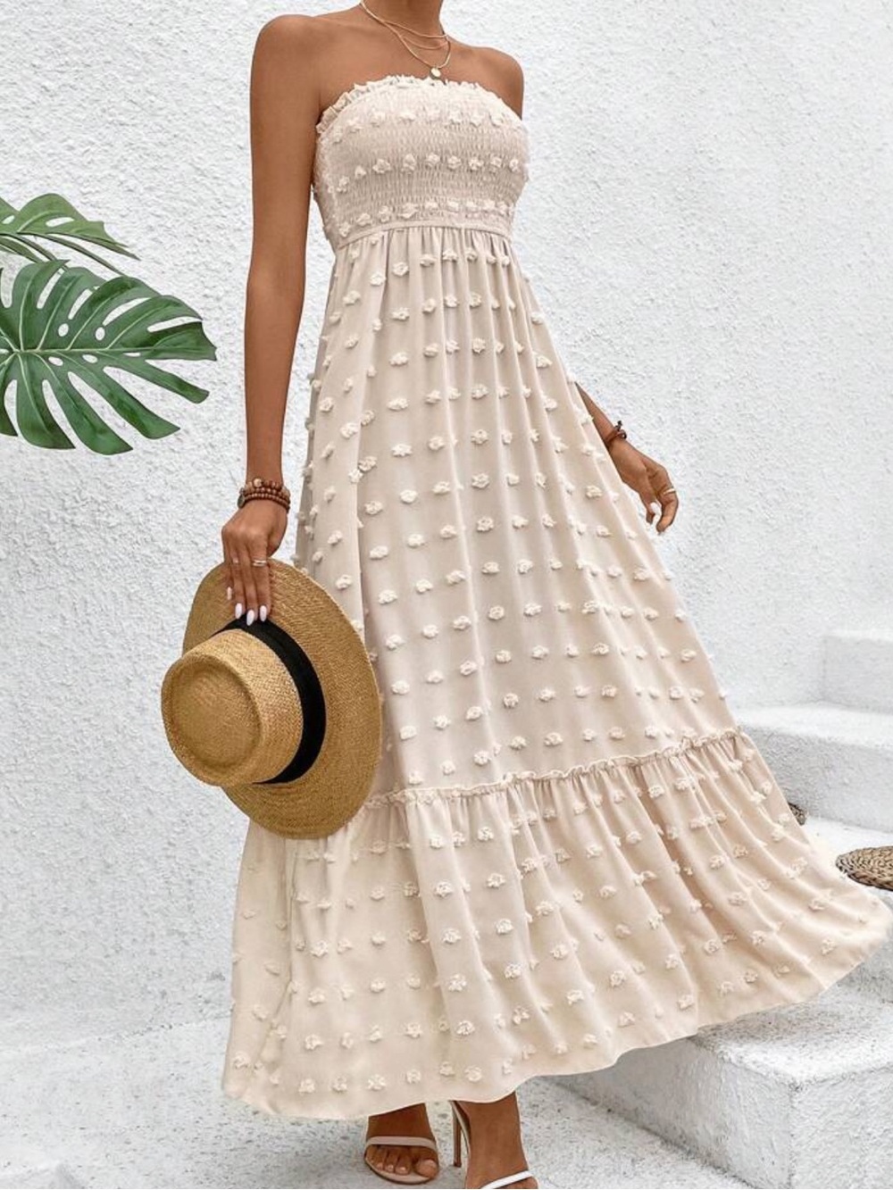Like New Cream Maxi Dress. Size Lg - embroidered ❤️ - Picture 2 of 5